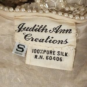 Beautiful Vintage Judith Ann Creations Blouse